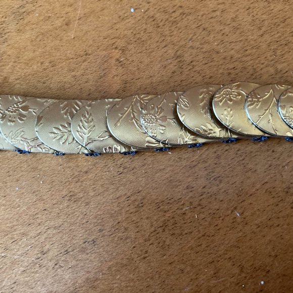 Vintage Metal Belt Gold Tone - Picture 6 of 14